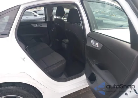 2023 Kia Forte Lxs из США, поврежденный, VIN 3KPF24AD7PE618110